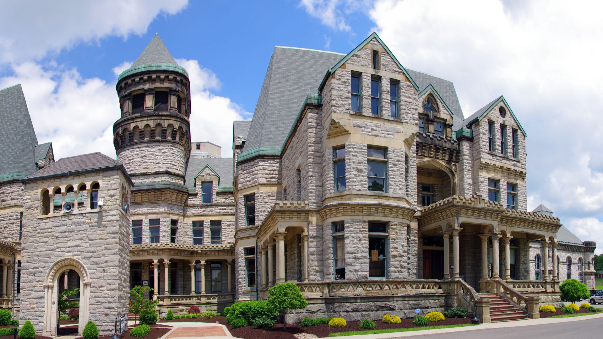 File:Ohio State Reformatory Mansfield 08.jpg