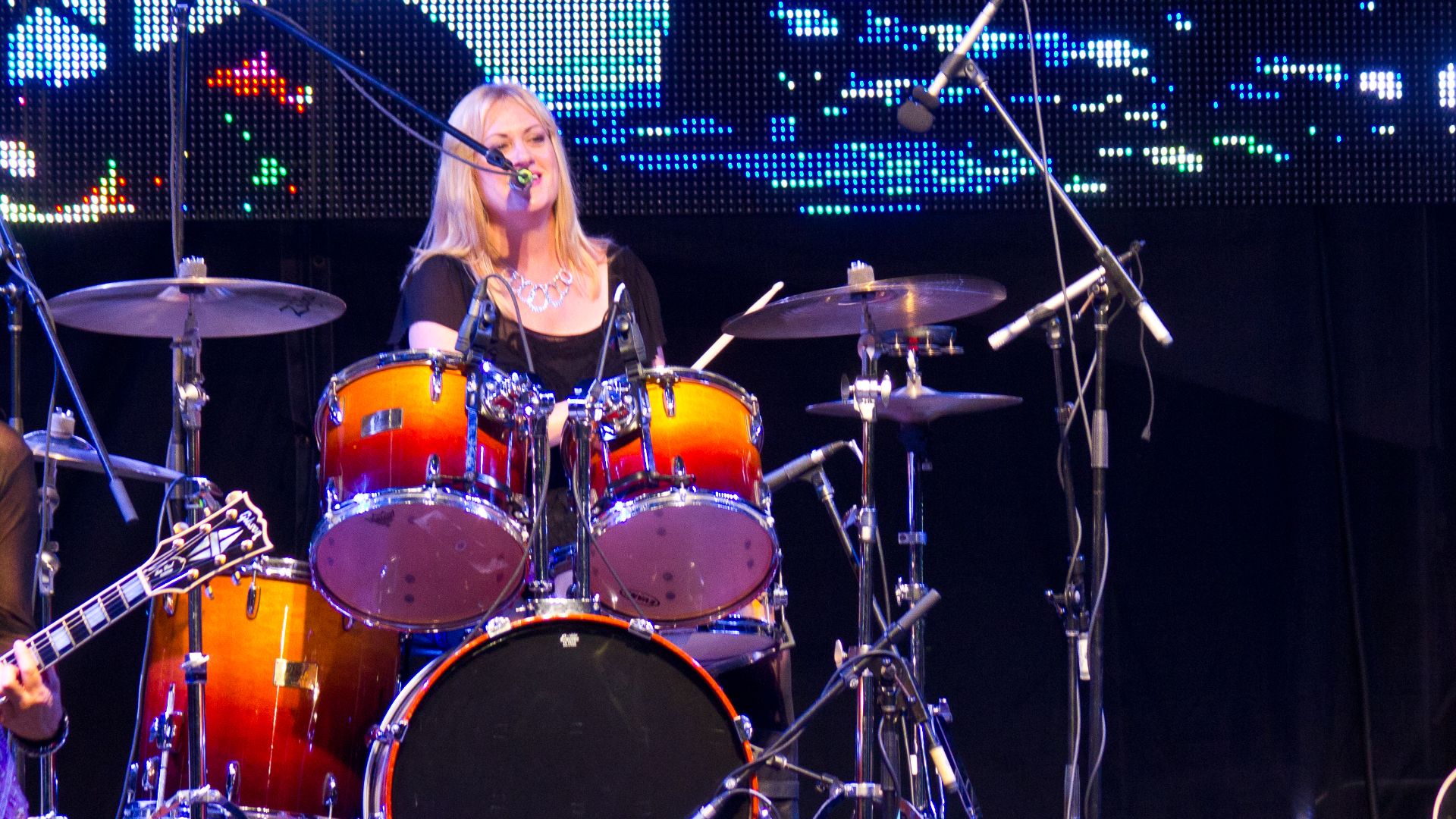 File:Bangles at Festival of Friends 2012.jpg