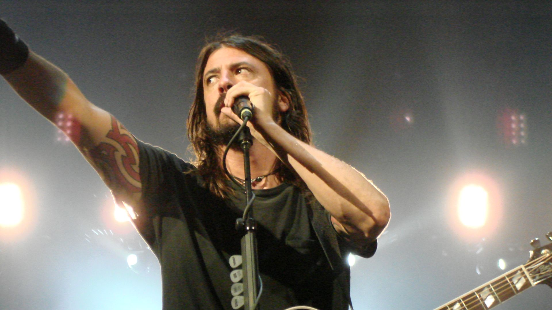 File:Dave Grohl - july 2008 2.jpg