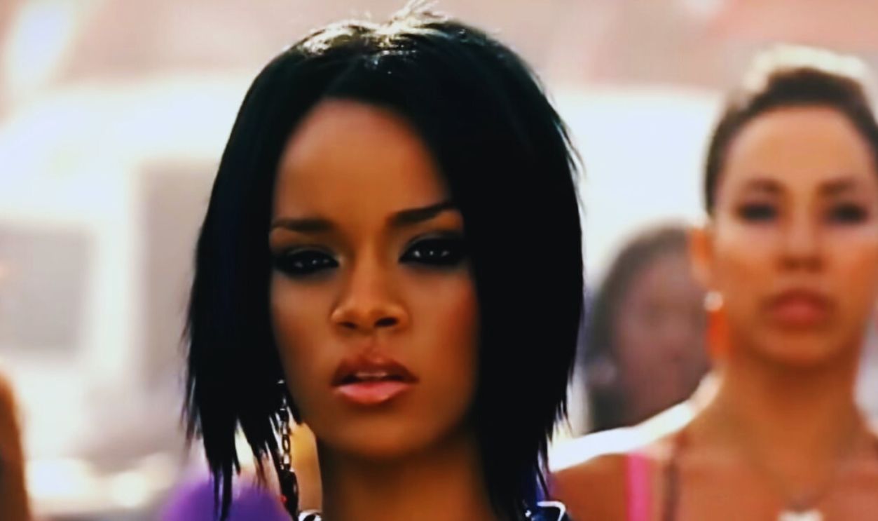 Screenshot from Umbrella (2007)