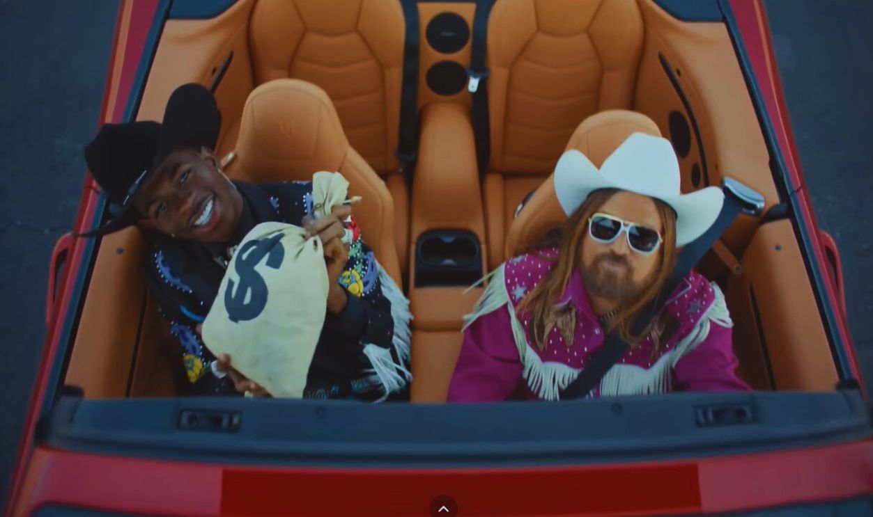 Screenshot from Old Town Road (2018)