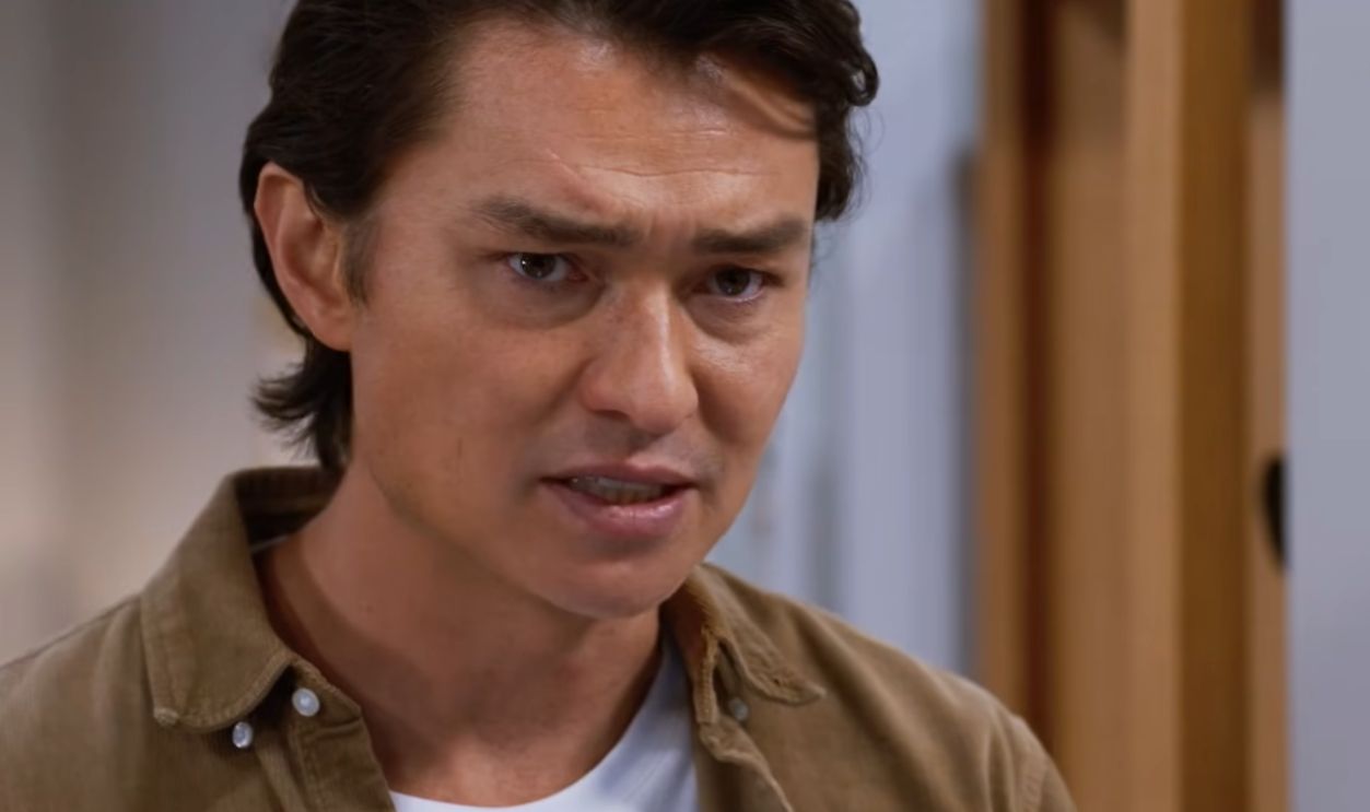 Screenshot from Neighbours (1985–2025)