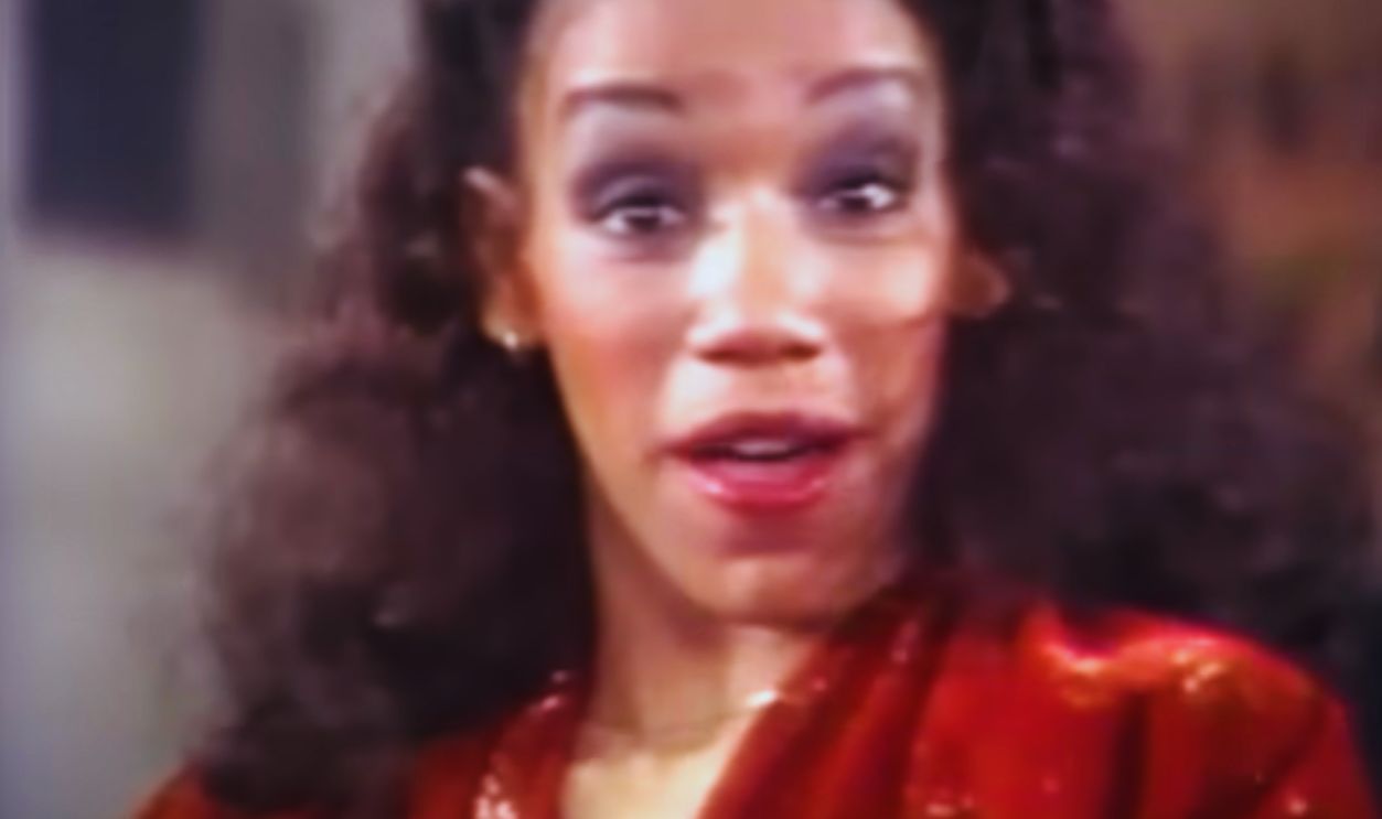 Screenshot from We Are Family (1979)