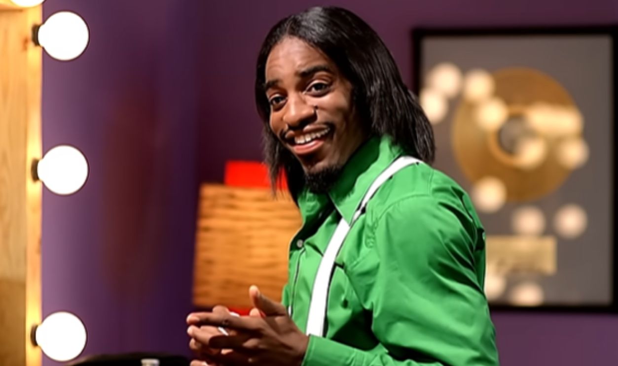 Screenshot from Hey Ya! (2003)