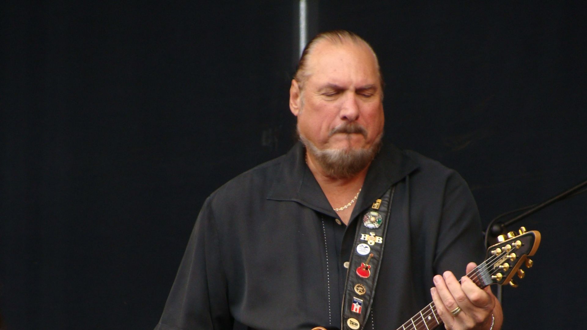 File:Steve 'The Colonel' Cropper (The Blues brothers band) (4934572707).jpg