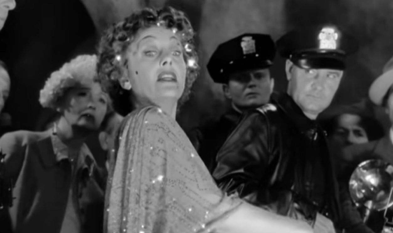 Screenshot from Sunset Boulevard (1950)