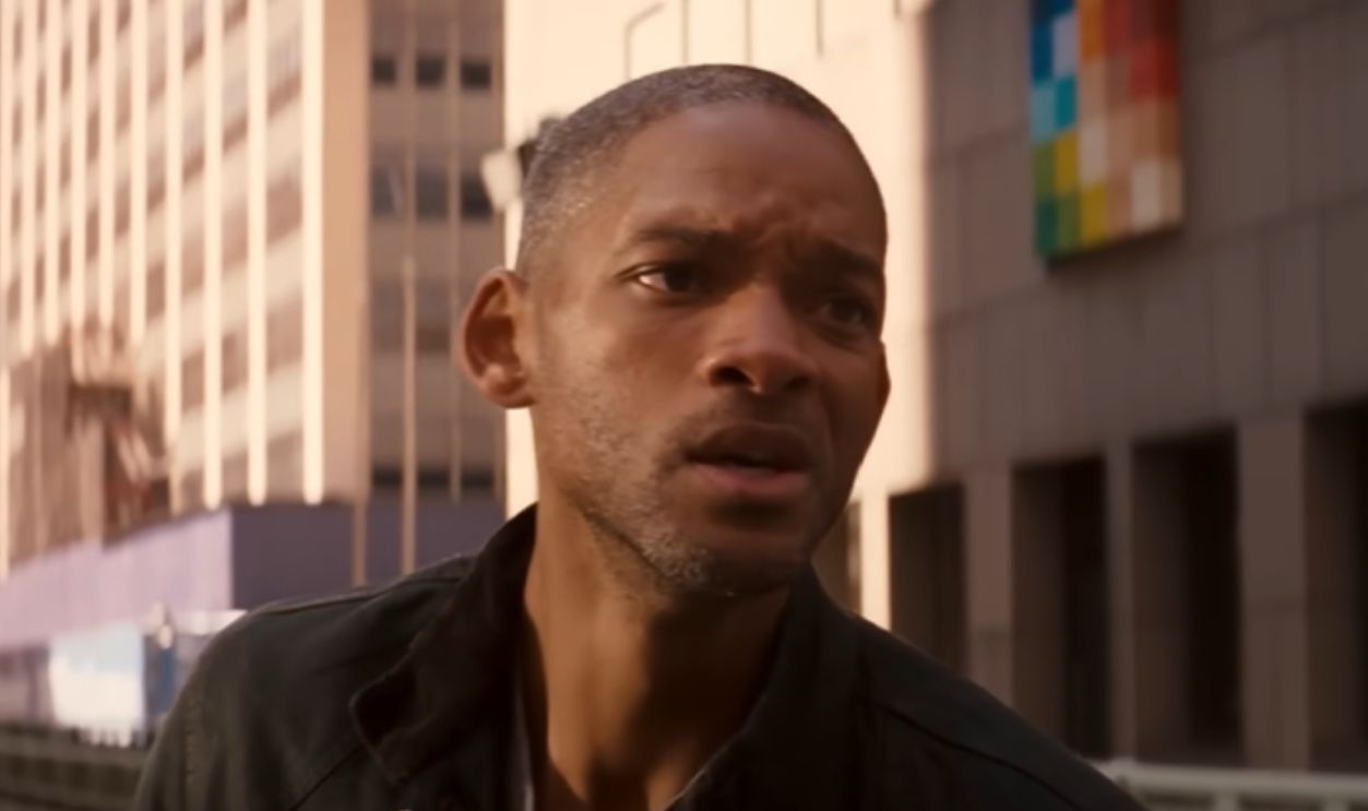 Screenshot from I Am Legend (2007)