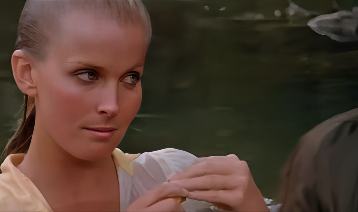 Screenshot from Tarzan, The Ape Man (1981)