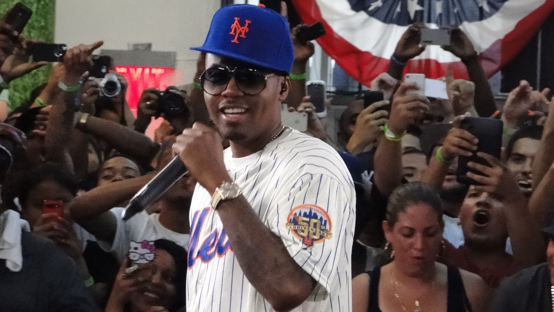 File:Nas Life is Good release party.jpg