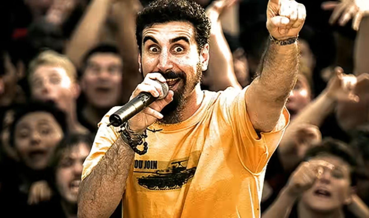 Screenshot from Chop Suey! (2001) 