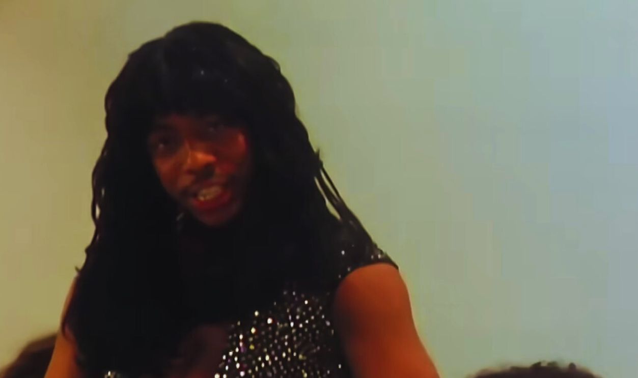 Screenshot from Rick James – Super Freak (1981)