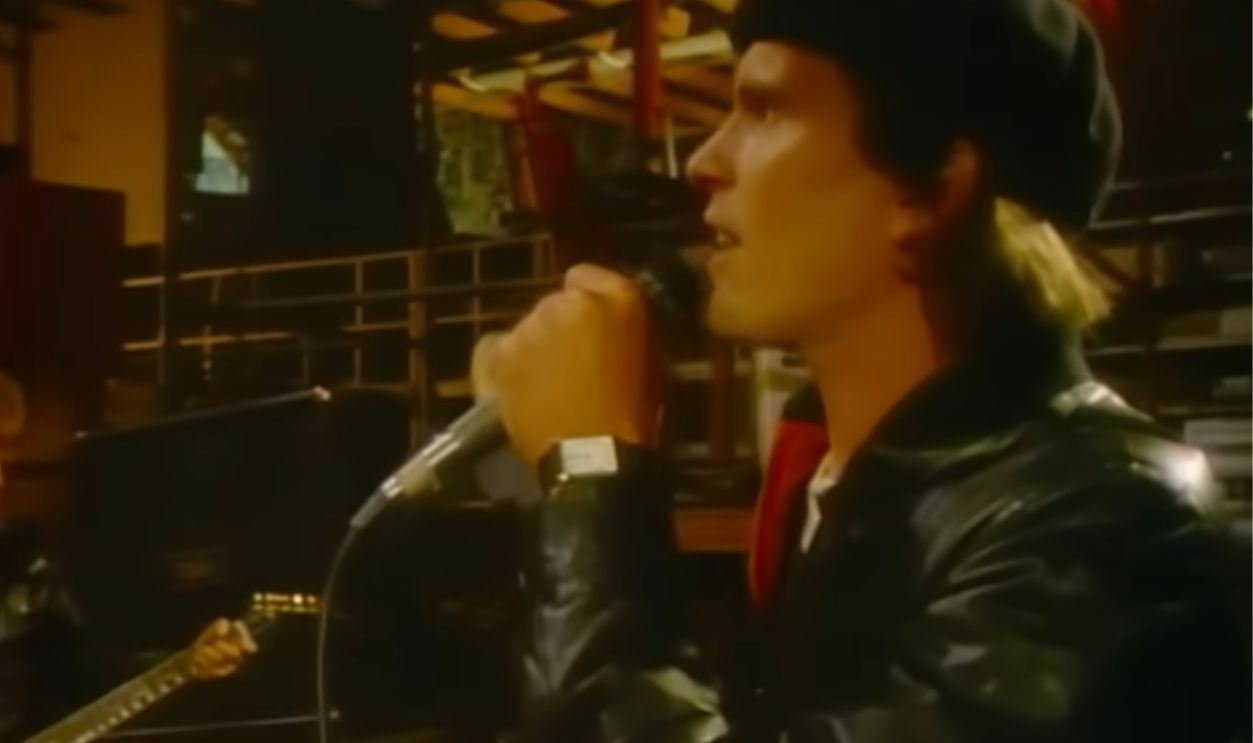 Screenshot from Eye Of The Tiger (1982)