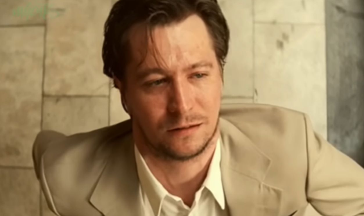 Screenshot from Léon: The Professional (1994)