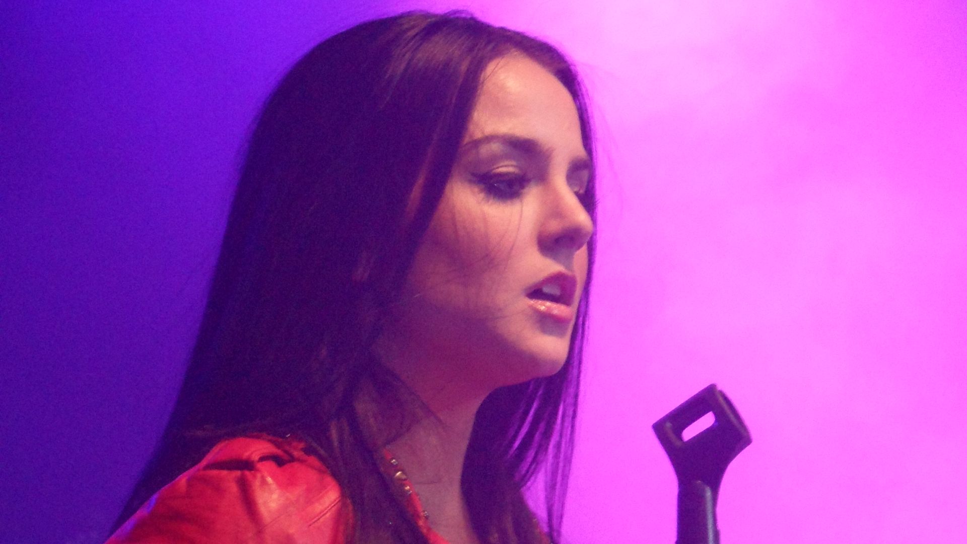 File:Jojo in 2011.jpg