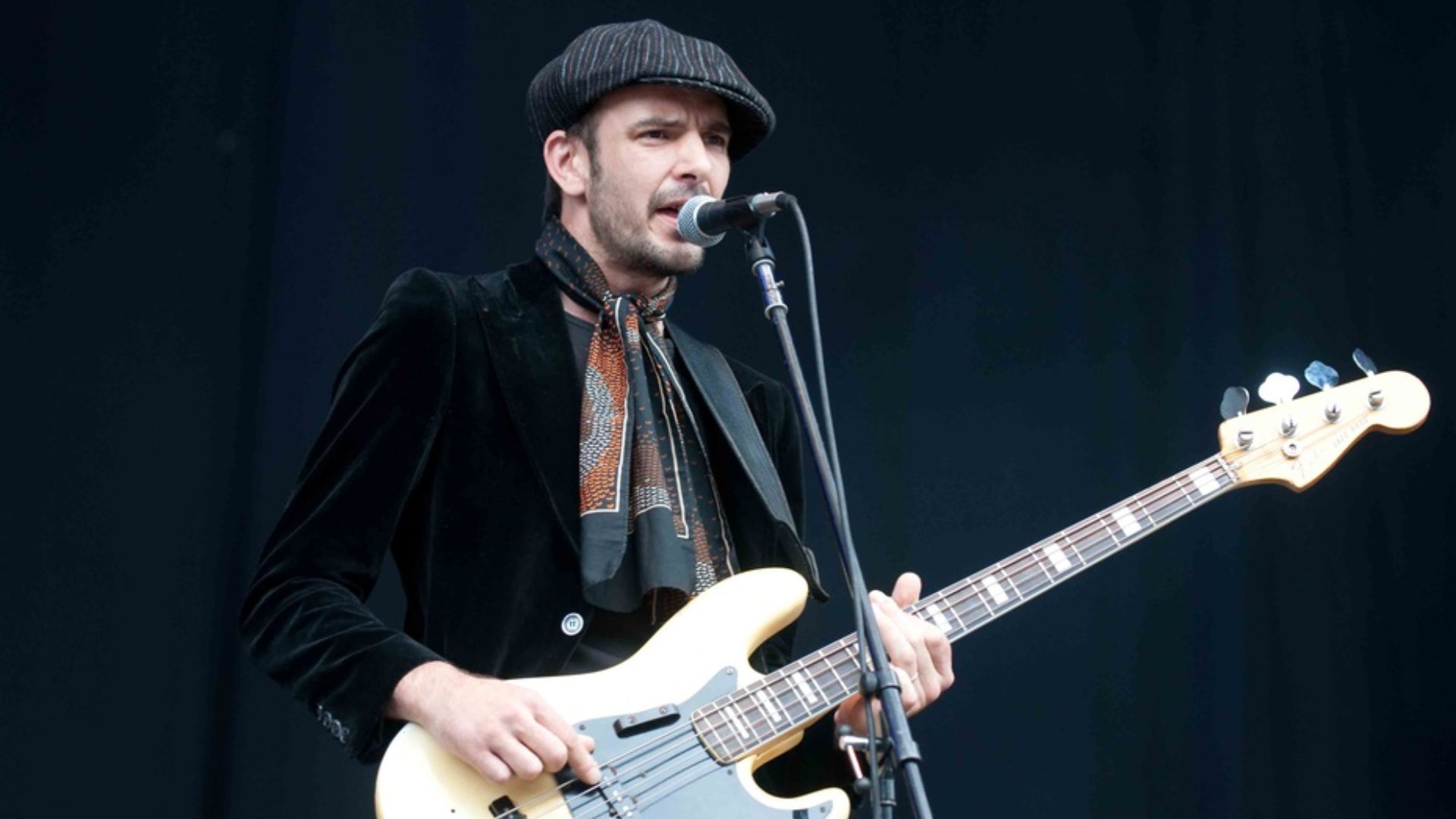 File:Kula Shaker (4851700003).jpg