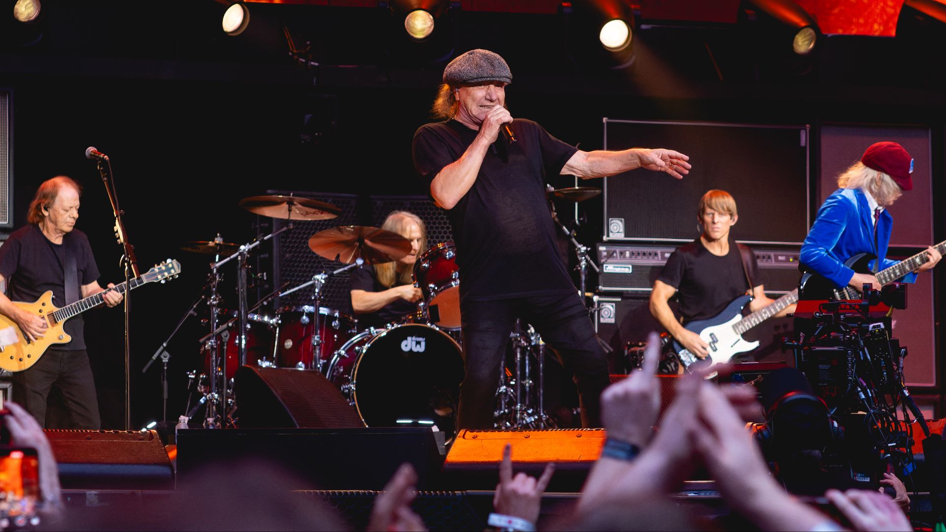 File:ACDCWembley030724 (44 of 169) (53844260177) (cropped).jpg