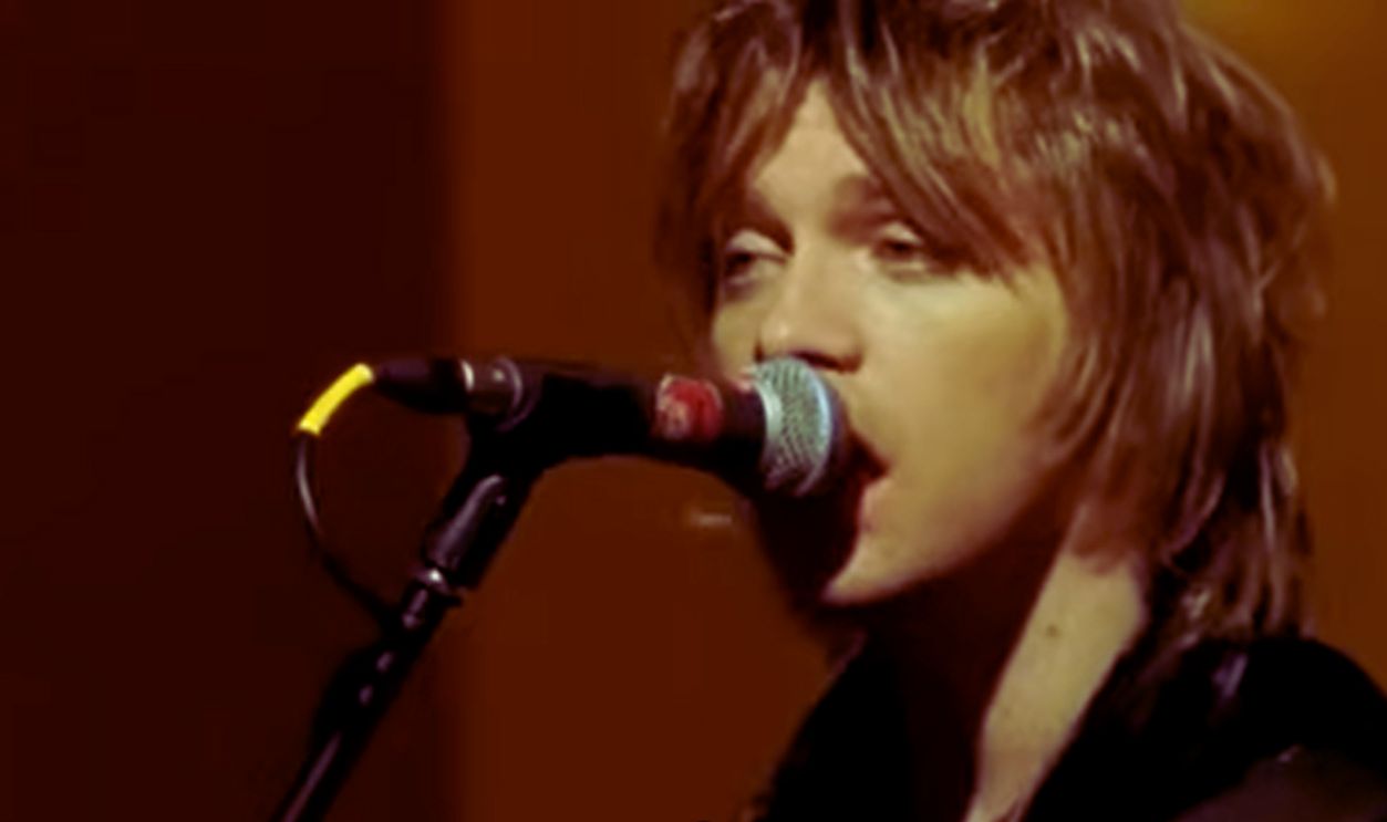 Screenshot from Wide Open Space (1996)