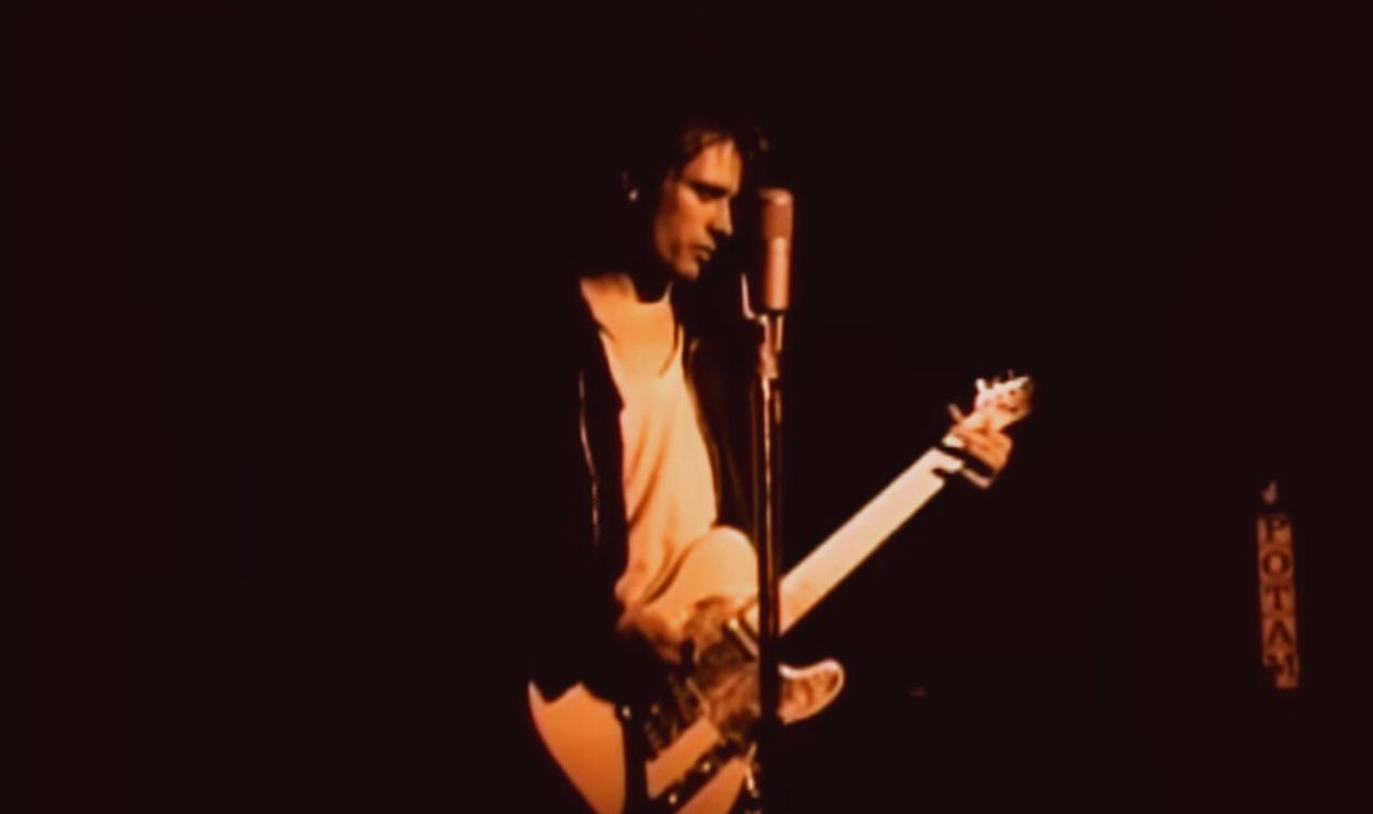 Screenshot from Jeff Buckley – Grace (1994)