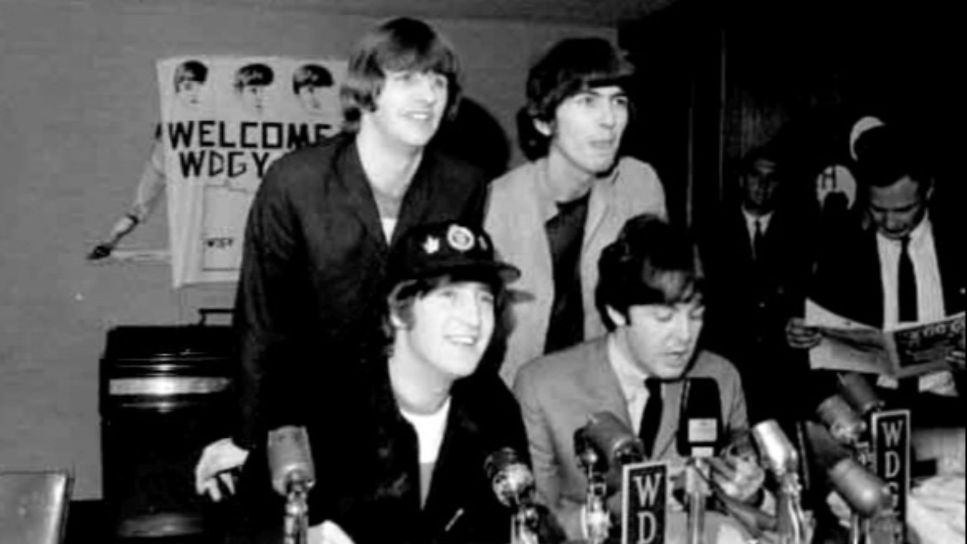 File:Beatles press conference 1965.jpg