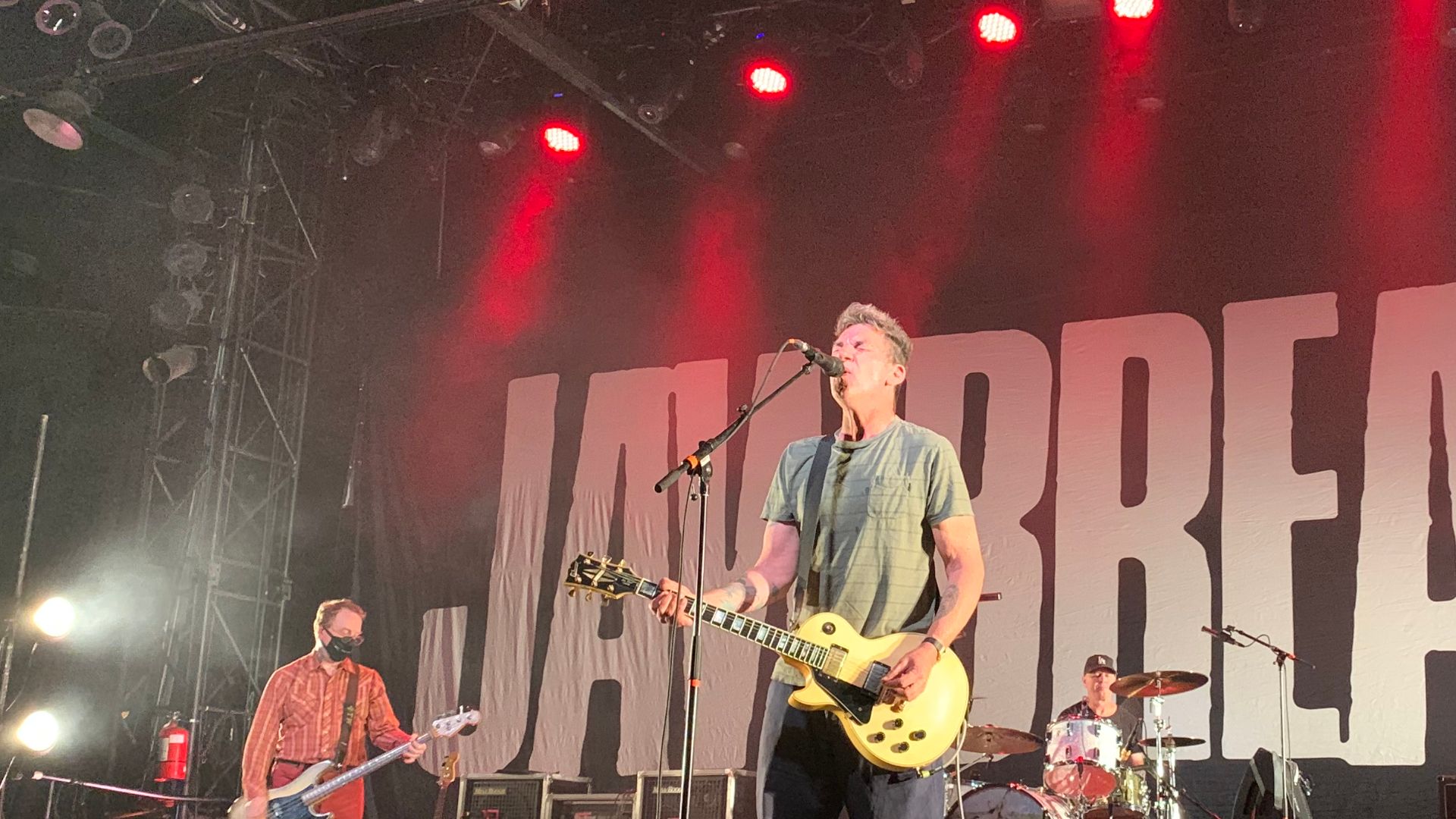 File:Jawbreaker performing in Denver, April 2022.jpg