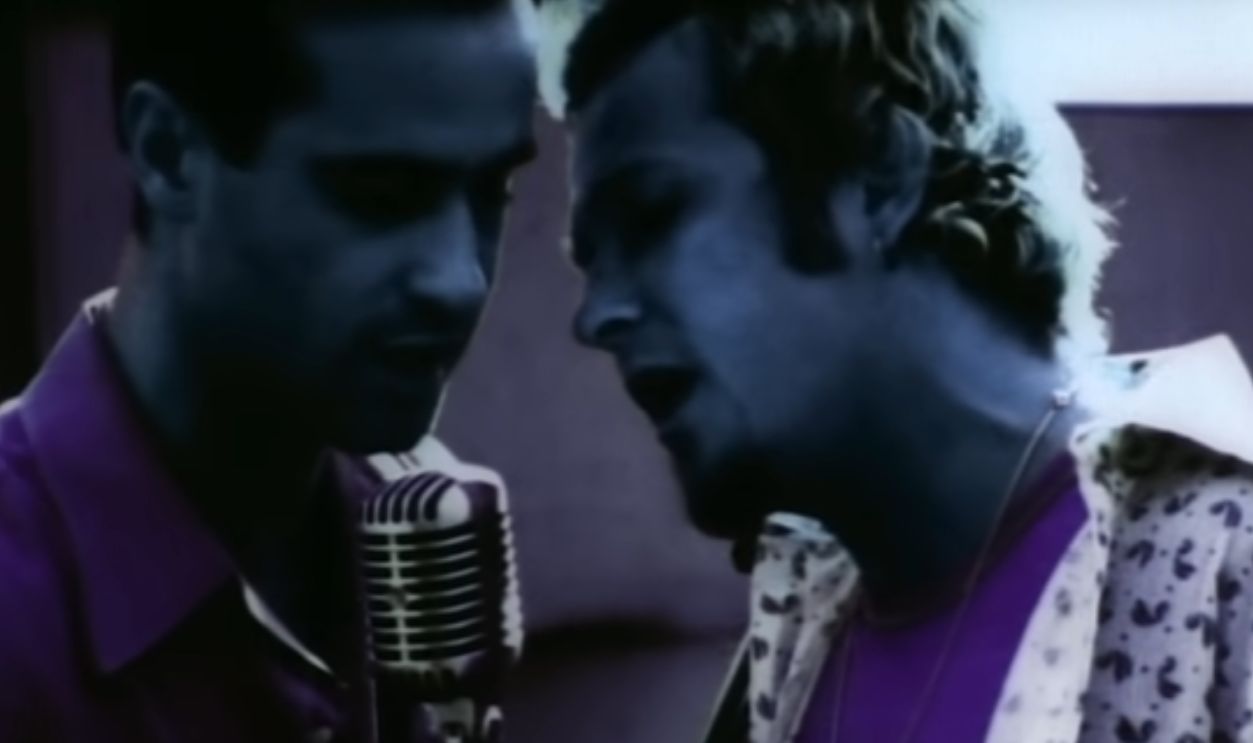 Screenshot from Interstate Love Song (1994)