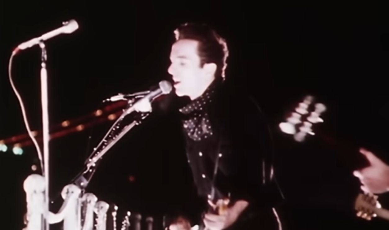 Screenshot from London Calling (1979)