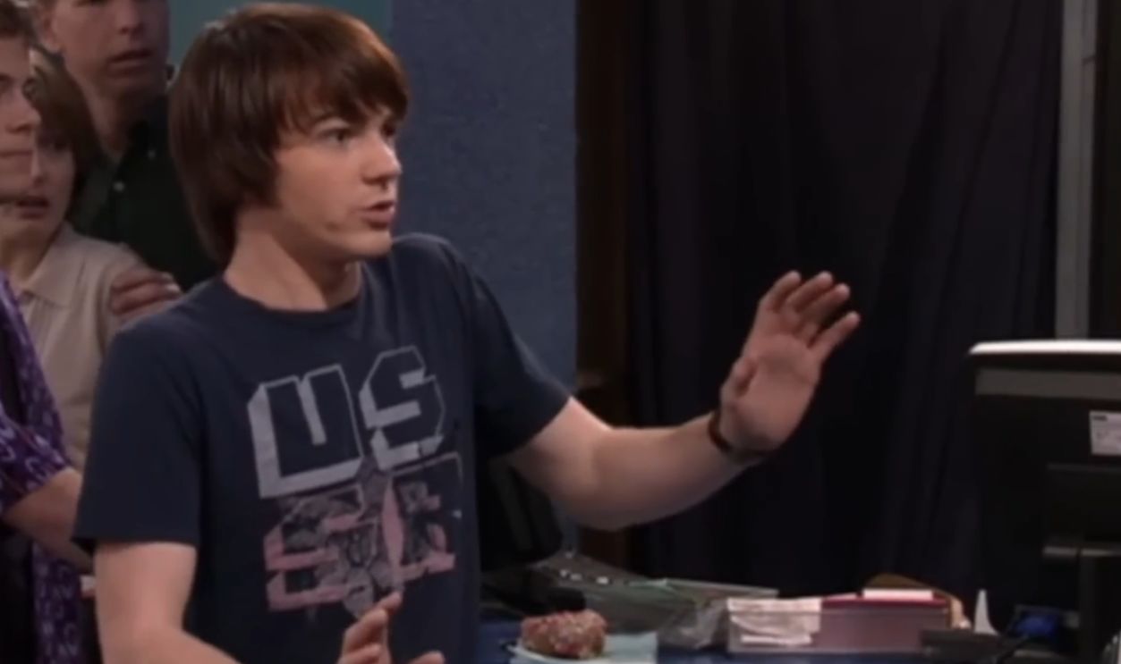 Screenshot from Drake & Josh (2004–2007)  