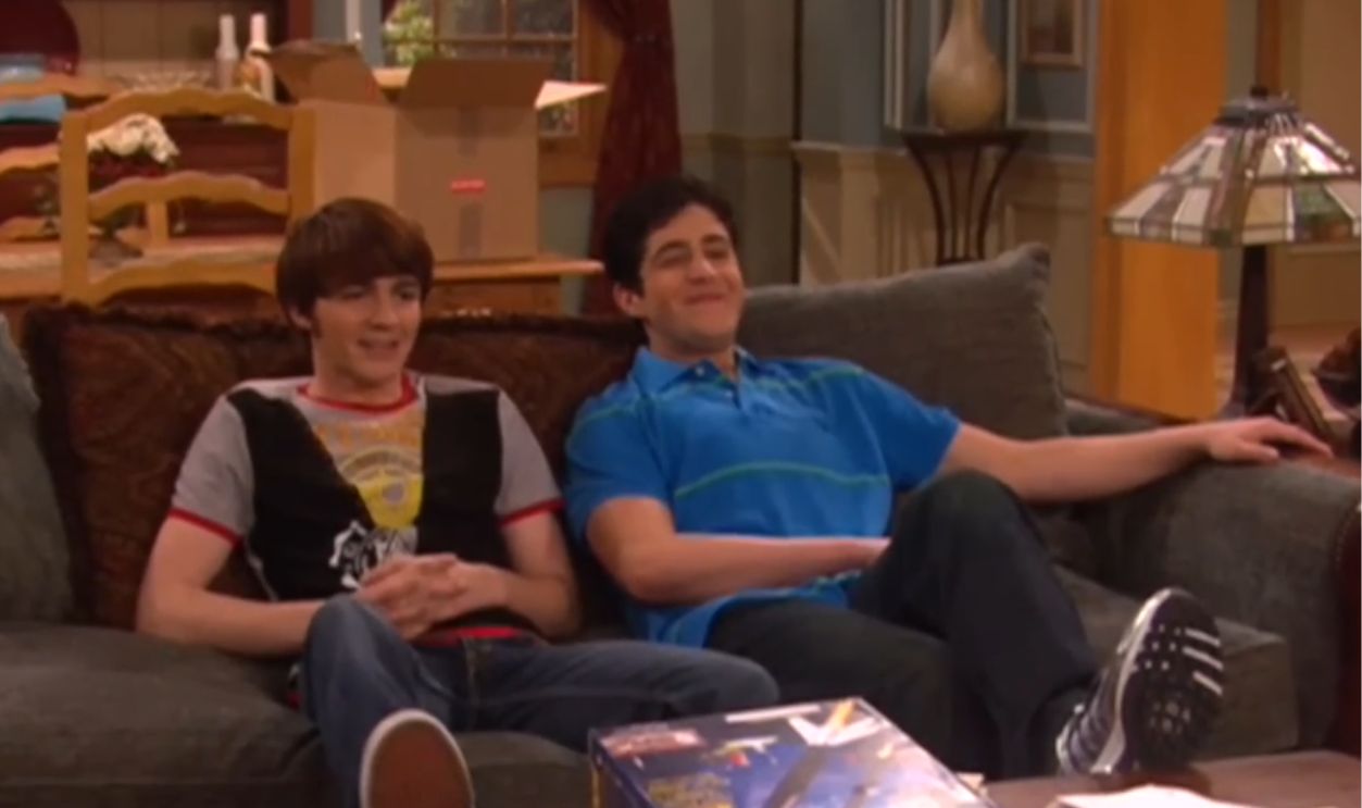 Screenshot from Drake & Josh (2004–2007)