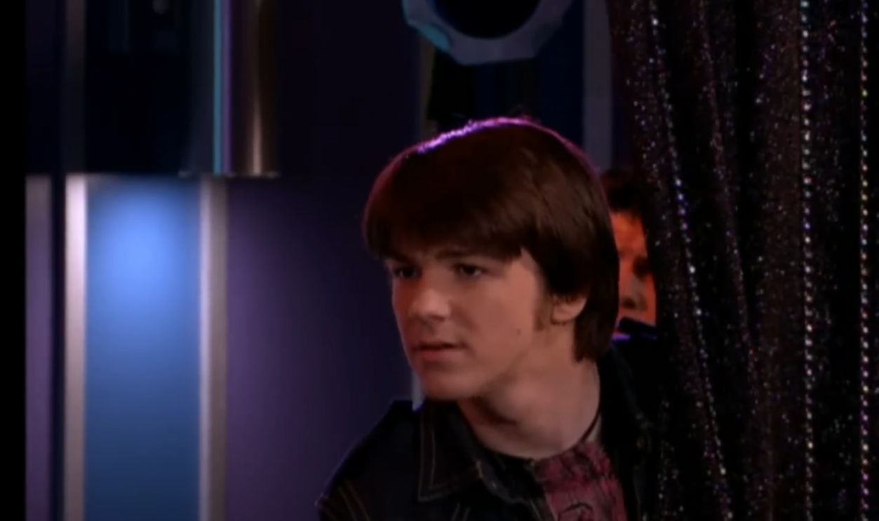 Screenshot from Drake & Josh (2004–2007)