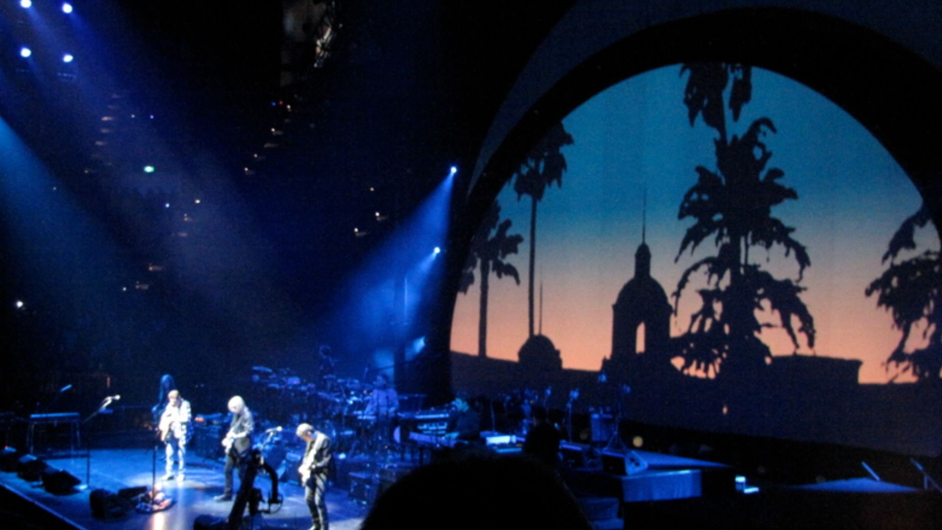 File:The Eagles in concert - 2010 Australia.jpg