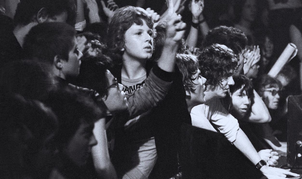 Gettyimages - 628316108, Fans Punk fans crowded up against the front of the stage at Runaways gig at the Roundhouse, Chalk Farm, London 1976.