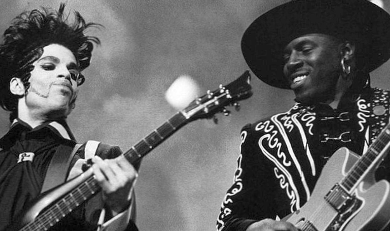 File:Levi & Prince.jpg