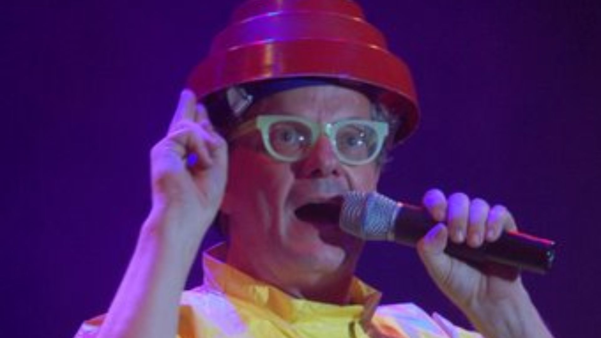 File:Devo.JPG
