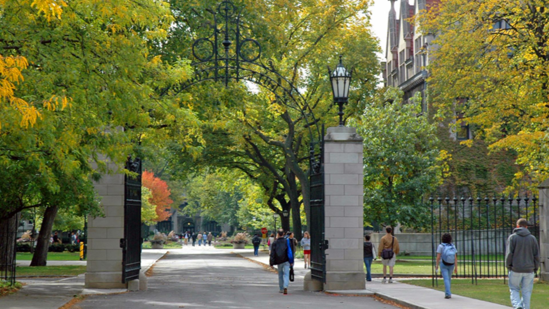File:UChicago gate.jpg