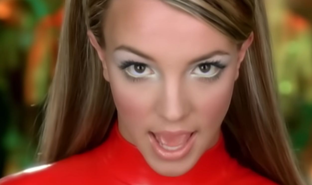 Screenshot from Oops!... I Did It Again, Jive (2000)