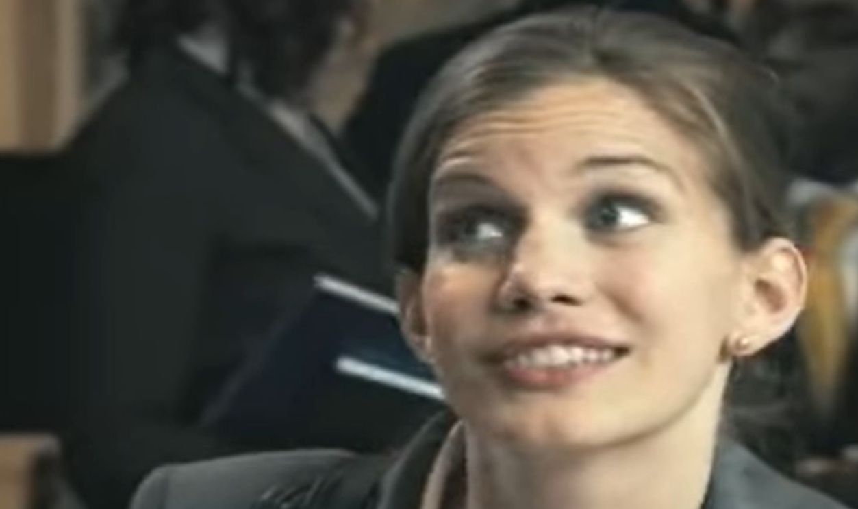 Screenshot from In the Loop (2009)