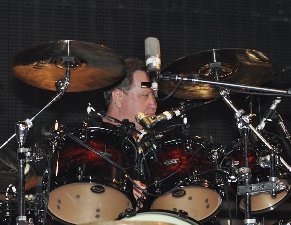 Alan Jackson's drummer on stage