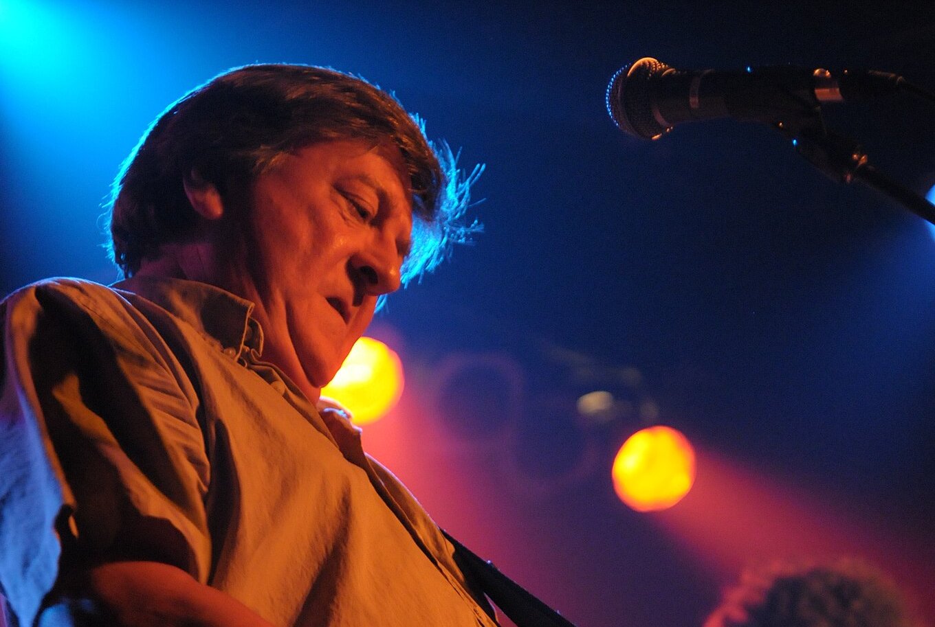 Les Emmerson at Greenfields pub in Ottawa