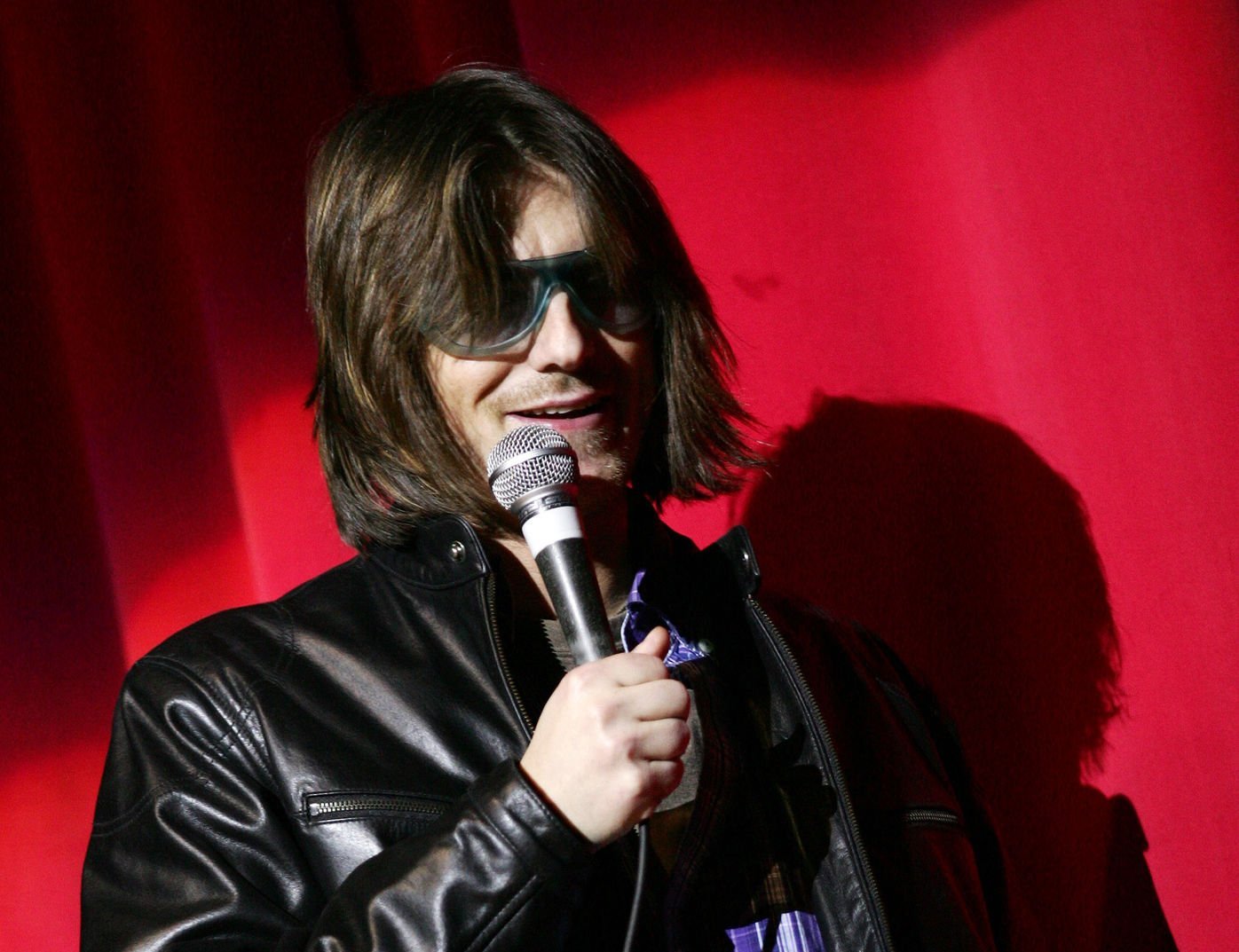 Mitch Hedberg on stage