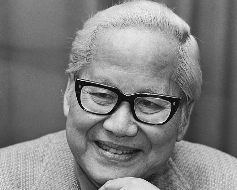 Chinese-American actor Keye Luke - 1976