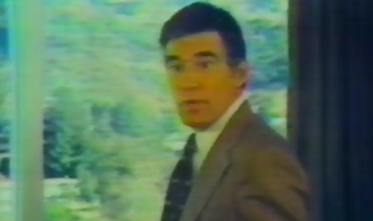 Executive Suite (1976–1977)