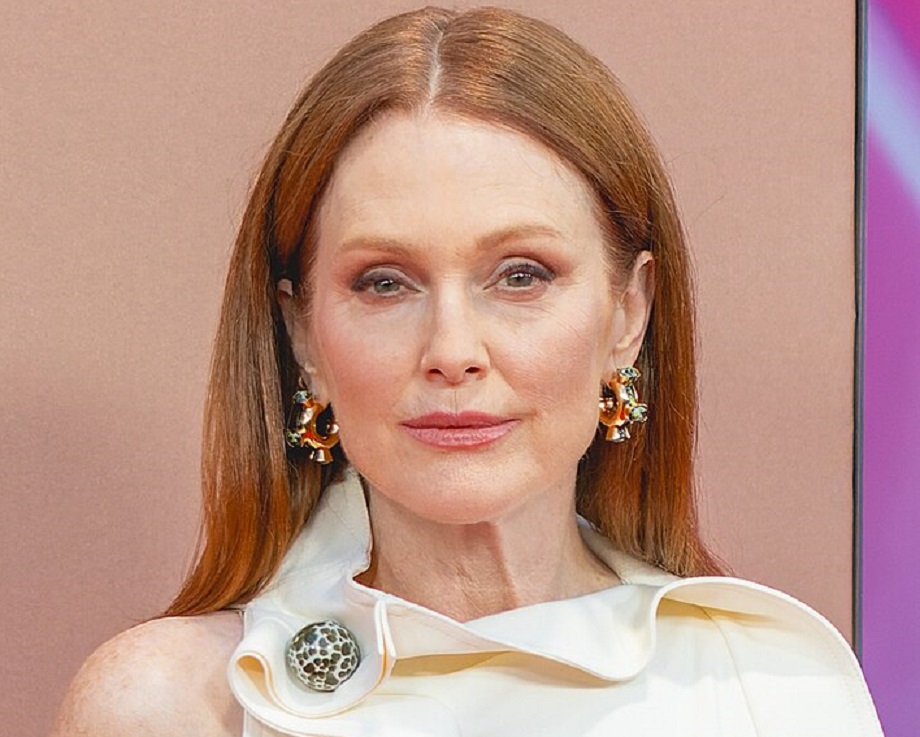 Julianne Moore at The Room Next Door Premiere - 2024