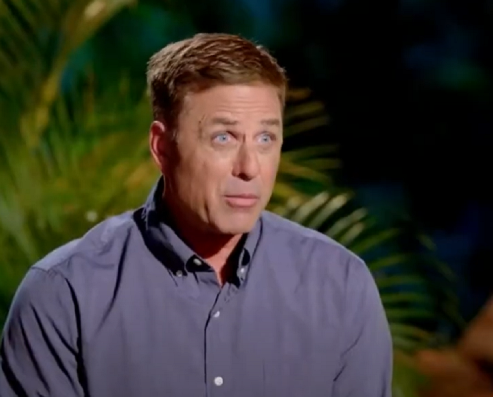 Screenshot from tv series - Temptation Island (2019-)