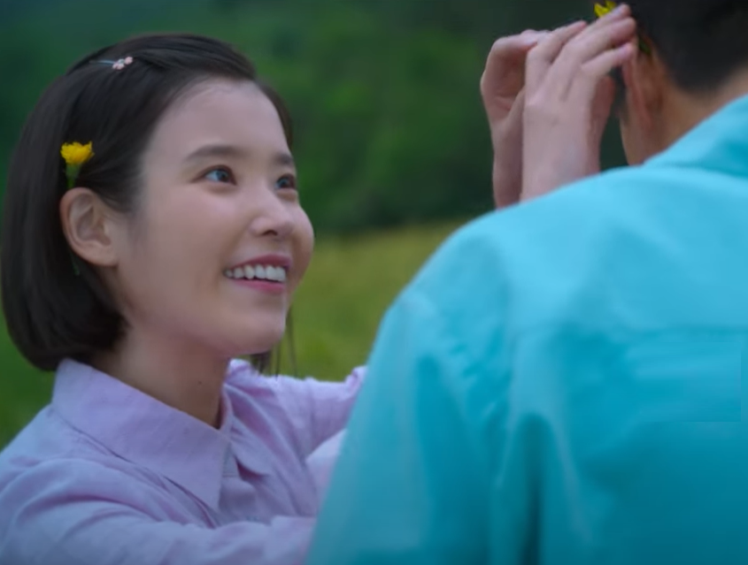 Screenshot from tv series - When Life Gives You Tangerines (2025-)