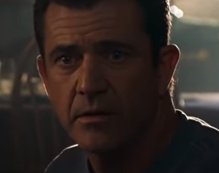 A visually captivating still taken from a pivotal moment in the film Signs (2002)