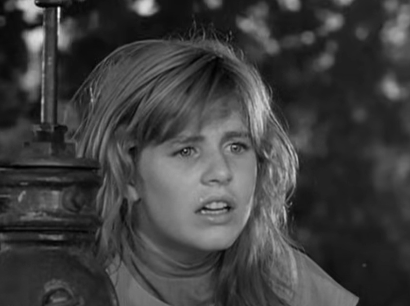 A visually captivating still taken from a pivotal moment in the film The Miracle Worker (1962)