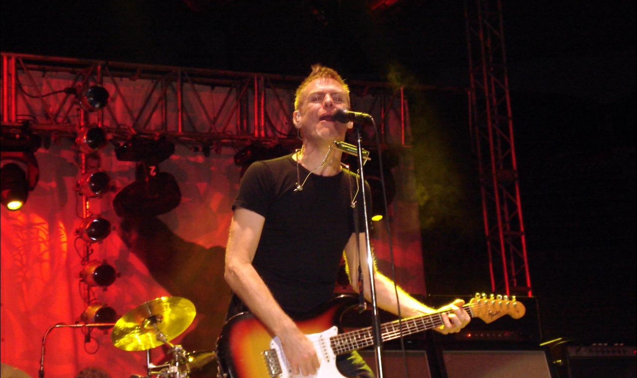 File:Bryan Adams Guadalajara 2006 dsc02580.jpg