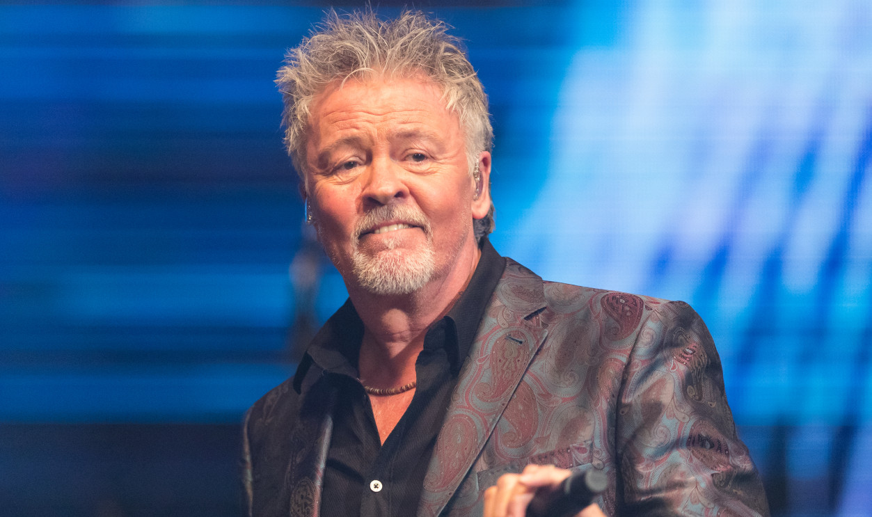 File:Paul Young - 2018111212235 2018-04-21 30 Jahre Radio Regenbogen - Sven - 1D X MK II - 0842 - B70I5020.jpg