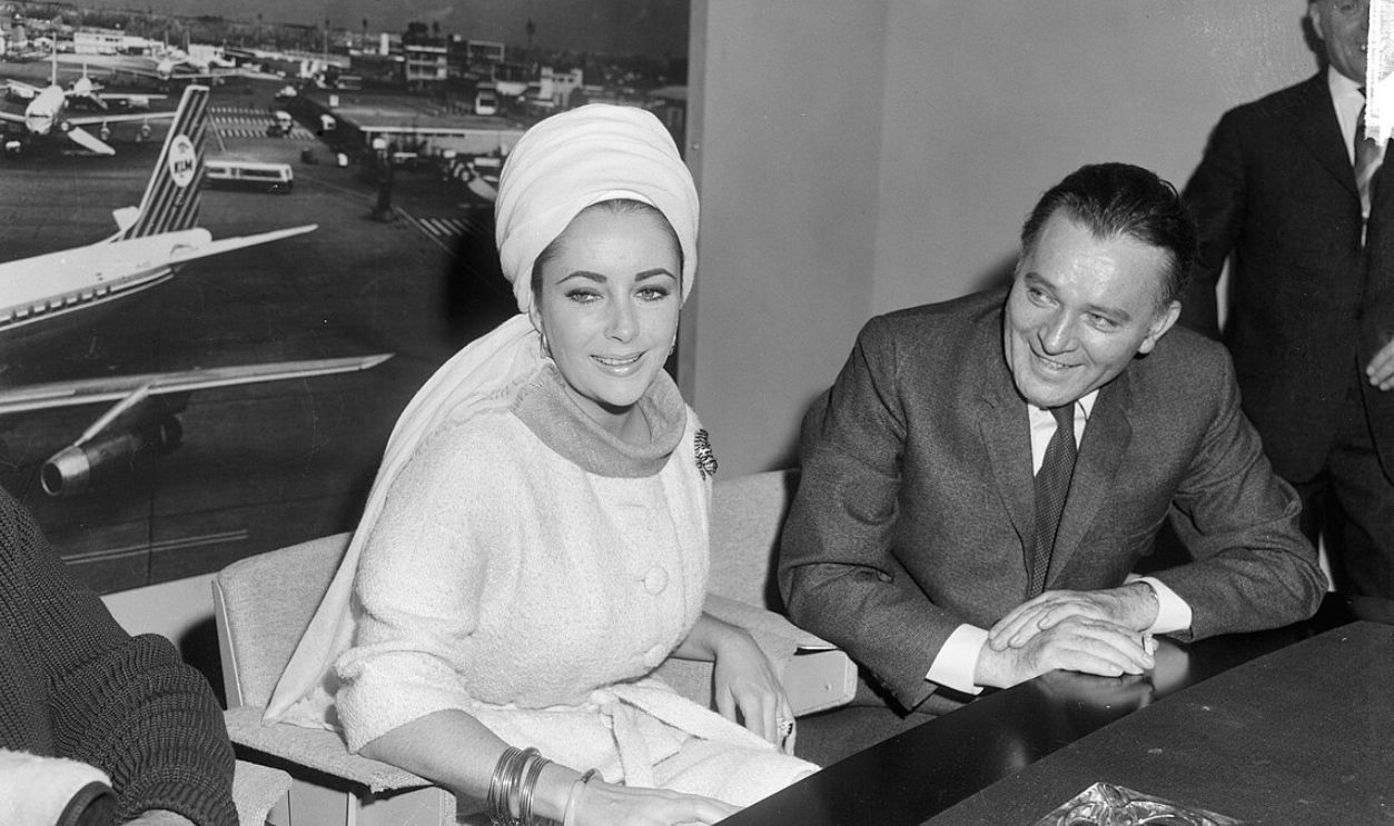  Elizabeth Taylor And Richard Burton