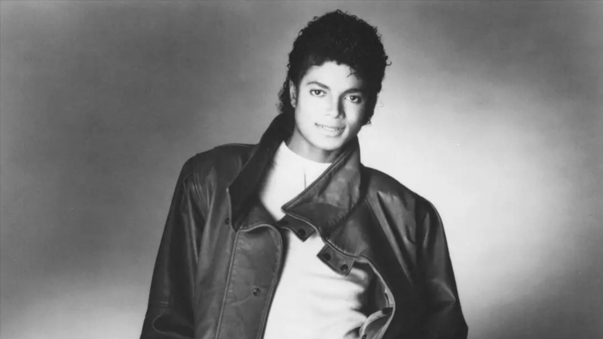File:Michael Jackson 1983.jpg